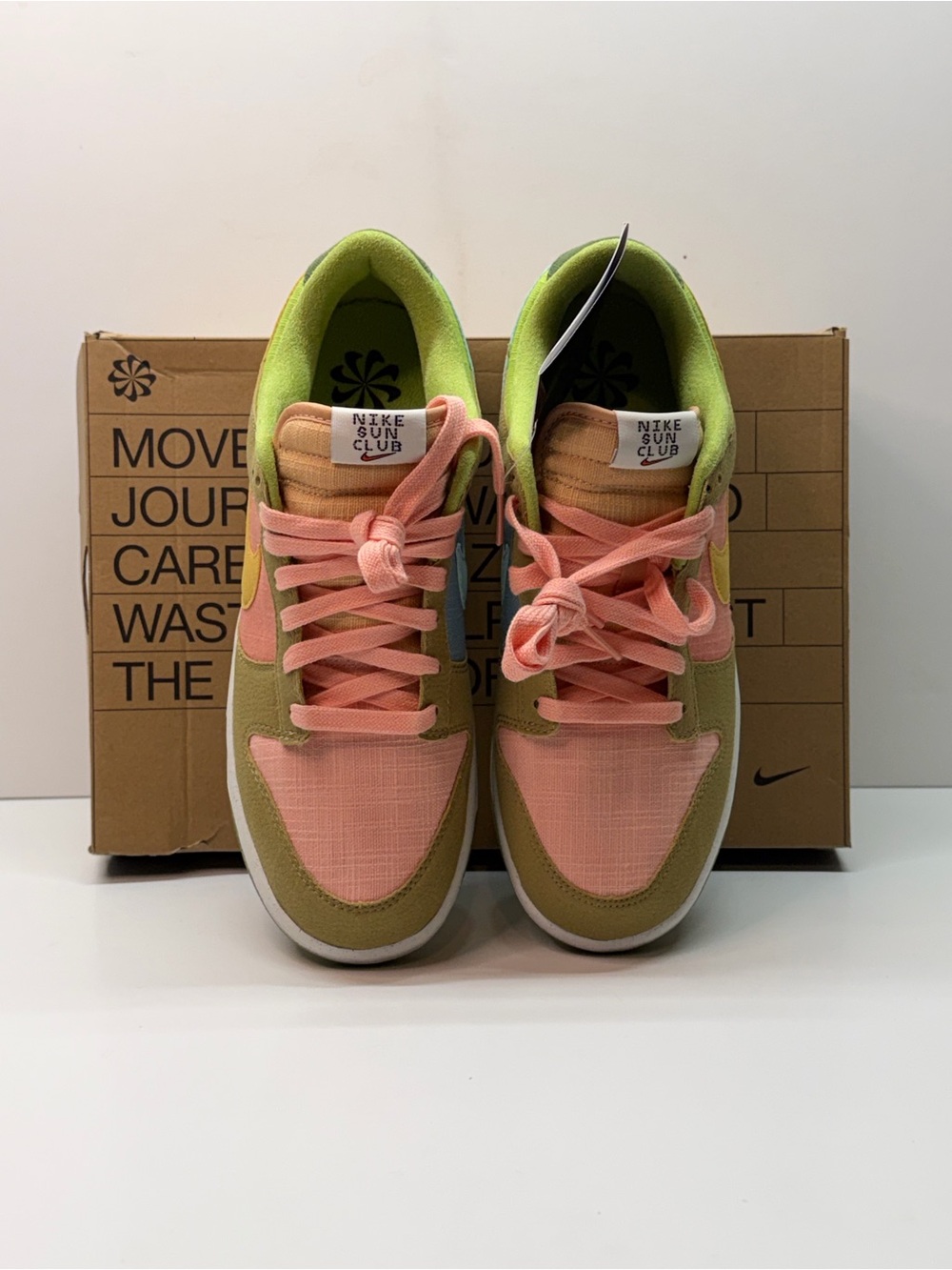Nike Dunk Low Sun Club 9.5M DS OG ALL DM0583-800